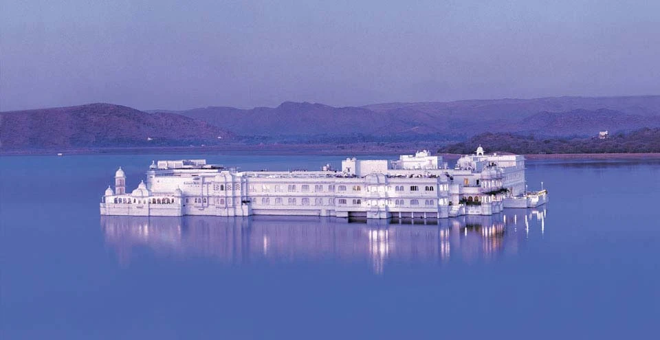 LAKE PALACE